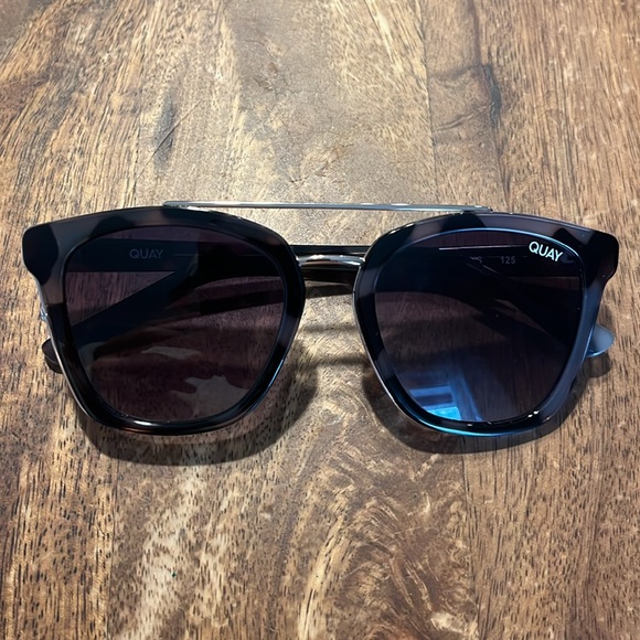 Quay Sweet Dreams Sunglasseses in Milky Tortoise - Picture 7 of 7